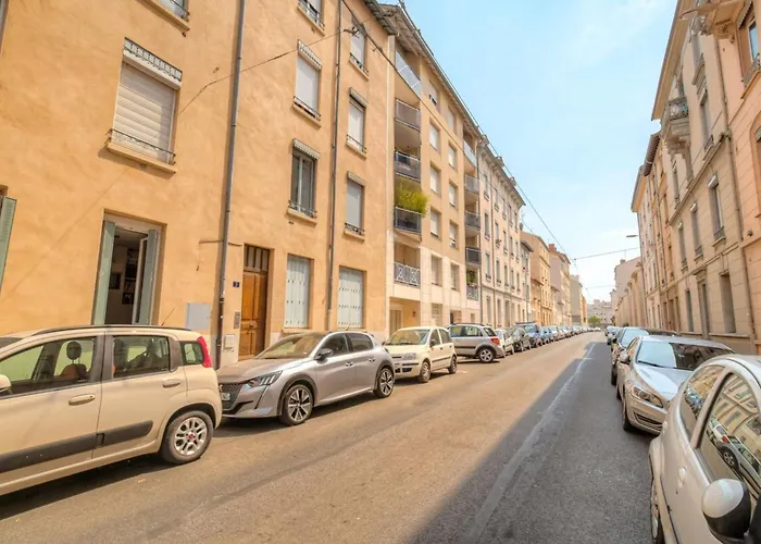 Cosy Pour Un Week-end Ou Deplacement Pro * Lyon